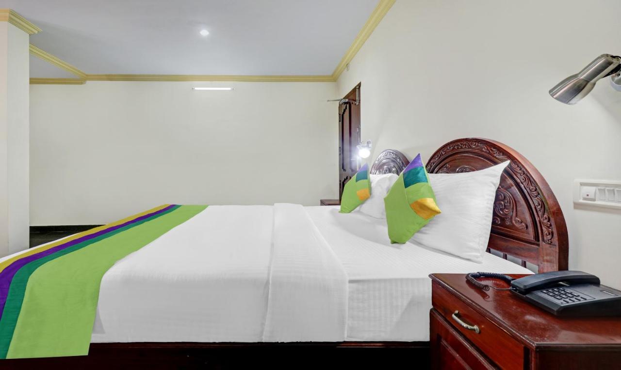 Itsy Hotels The Waters Edge Beach Resort コーバラム エクステリア 写真